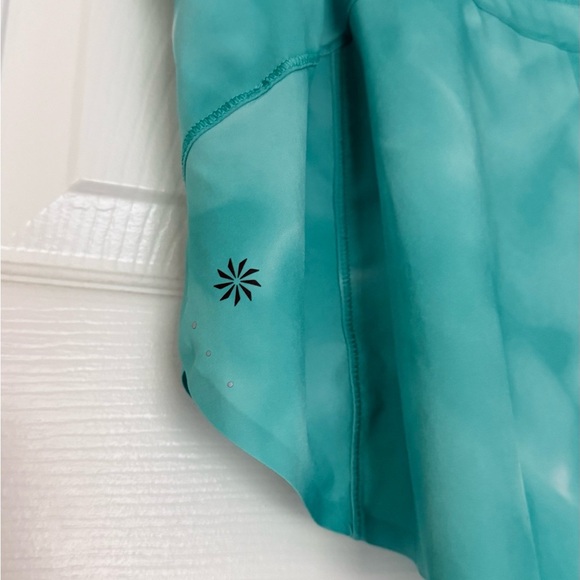 Athleta Run With It 3.5" Athletic Training Running Shorts Womens Teal Size Large - Picture 2 of 6
